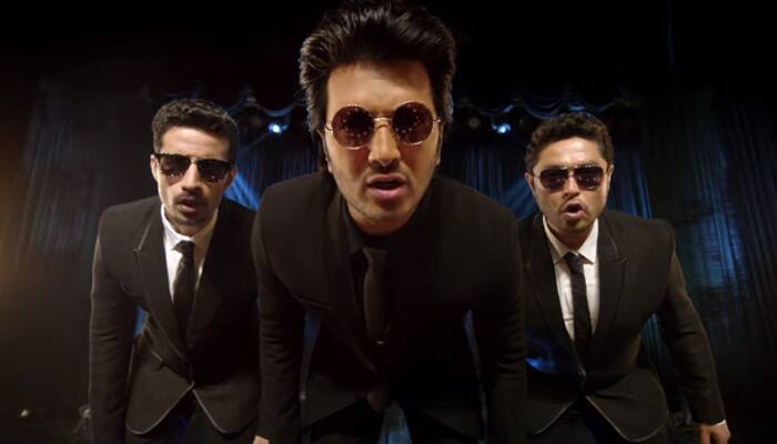 &#039;Bank Chor&#039; Riteish Deshmukh steals the thunder away from Shah Rukh Khan!