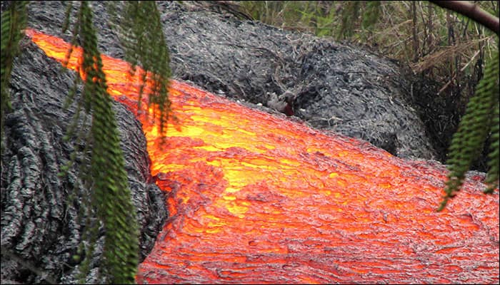 Lava within Earth&#039;s mantle still as hot as it was 2.5 billion years ago!