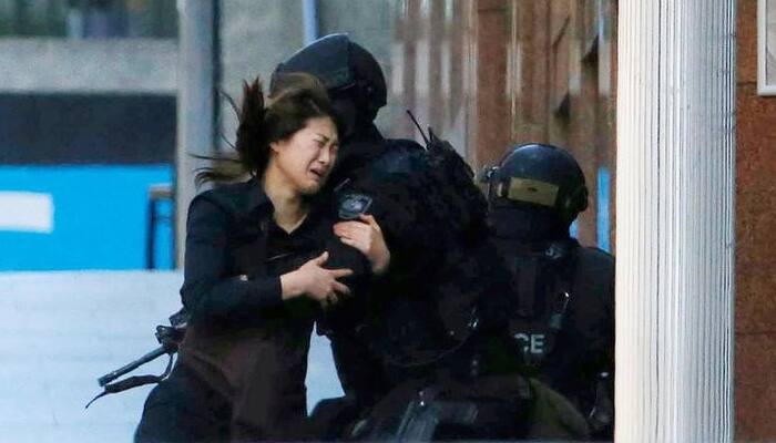 Australia: Police criticised for tactics in deadly Sydney cafe siege