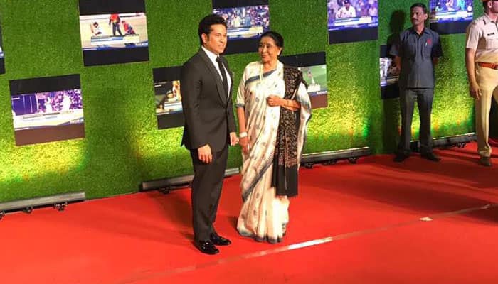 Shah Rukh, Aamir and others: Bollywood stars in full attendance at premiere of Sachin Tendulkar biopic – See pics