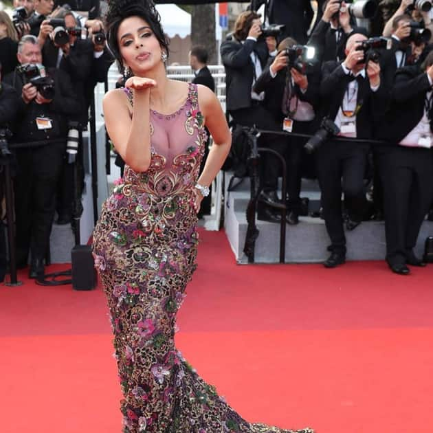 Kisses from the cannes red carpet