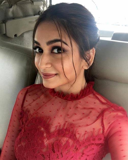 Instagram-kriti.kharbanda