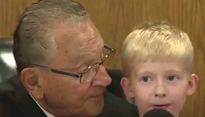 Judge asks 5-year-old boy to decide dad&#039;s punishment; you&#039;ll be surprised to know what kid said - WATCH