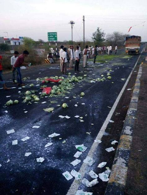 Striking farmers stage a demonstration in Marathwada, Maharashtra