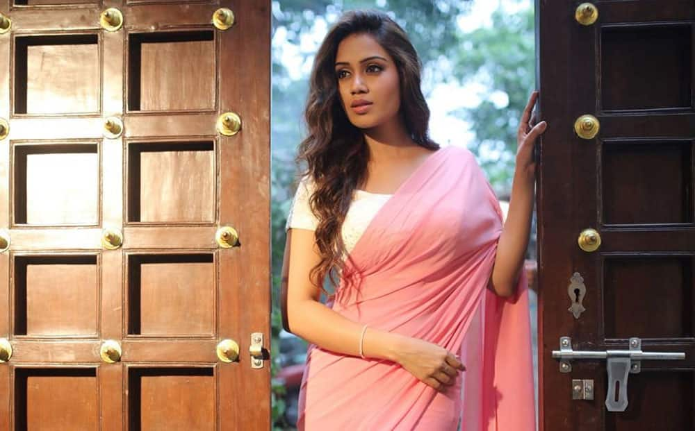 Facebook- ActressNivethaPethuraj