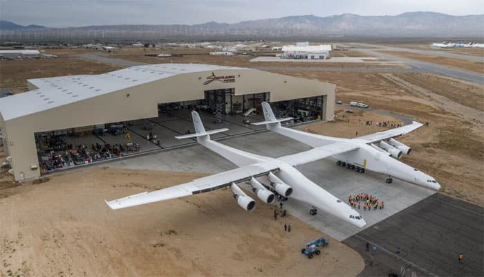 This GIGANTIC airplane &#039;Stratolaunch&#039; is ready to take on rocket makers - Know all about it