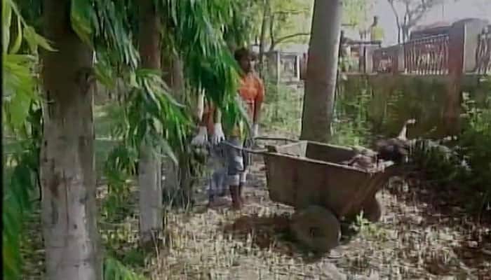 In heart-wrenching tale of apathy, Bihar hospital transports woman&#039;s body in garbage cart