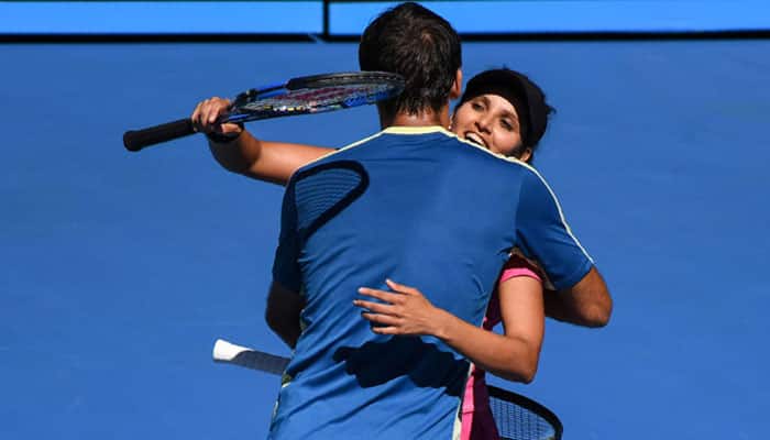 French Open 2017: Sania Mirza-Ivan Dodig storm into mixed doubles quarters; Rohan Bopanna out of men&#039;s doubles