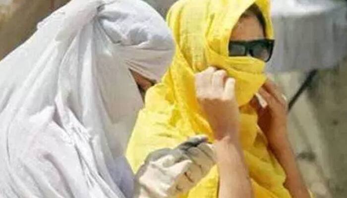 Delhi sizzles at 47 degrees; no respite till Tuesday