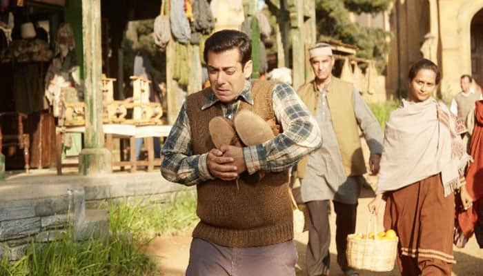 &#039;Tubelight&#039;: Rahat Fateh Ali Khan&#039;s magical voice in &#039;Tinka Tinka Dil Mera&#039; will make you cry!