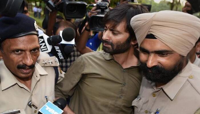 JKLF chairman Yasin Malik detained in Kashmir