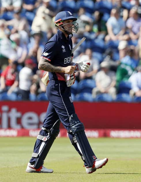 Englands Alex Hales leaves the pitch after getting caught out