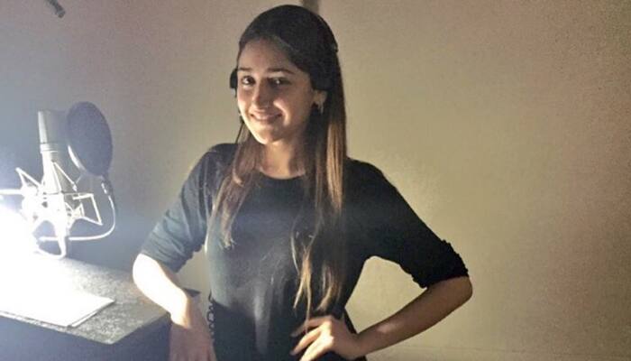 Sayyeshaa Saigal dancing to Ed Sheeran’s &#039;Shape of You&#039; is the coolest thing you will WATCH today 