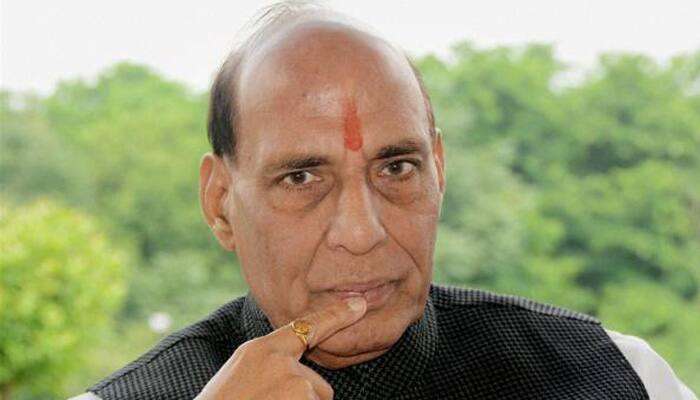 Rajnath Singh suffers leg fracture