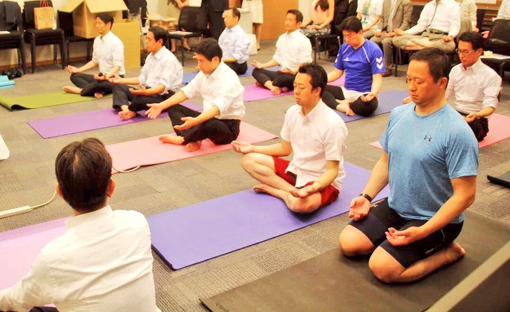 International Yoga Day in Japanese Parliament