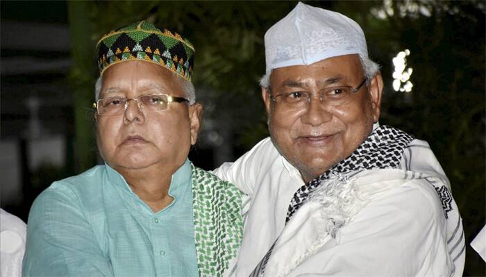 Presidential poll: After Iftar meal with Lalu Yadav, Nitish Kumar still sticks to his choice on supporting NDA&#039;s pick