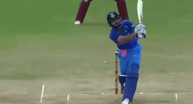 WATCH: Virat Kohli simulates MS Dhoni&#039;s &#039;Helicopter shot&#039; for a six during 2nd ODI against West Indies