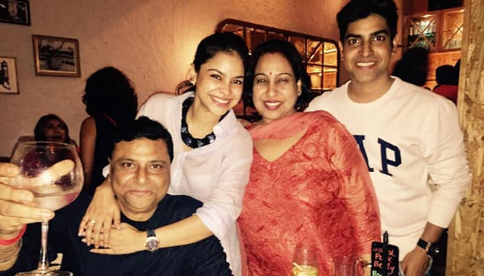 Sumona Chakravarti celebrates birthday in style! - See pics