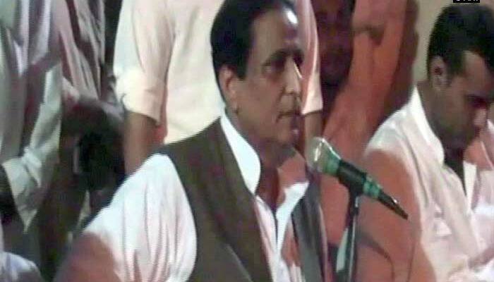 Azam Khan&#039;s another shocker: `Lady terrorists chopped off parts of Indian Army soldiers to take revenge for rape` - Watch