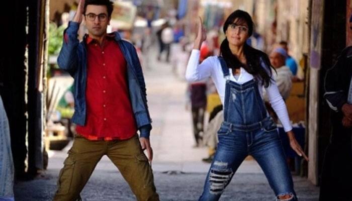 Katrina Kaif and Ranbir Kapoor&#039;s black and white pic from &#039;Jagga Jasoos&#039; is speaking a thousand words!