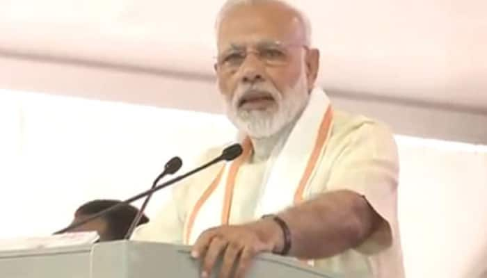 PM Modi warns &#039;gau rakshaks&#039;, says killing people in name of cow protection is not acceptable