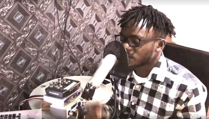 THIS African singer&#039;s rendition of Bhojpuri song &#039;Lollipop Lagelu&#039; is the coolest thing you will watch today! 