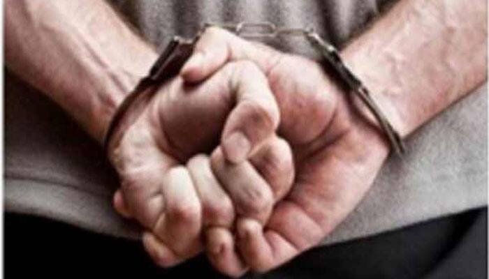 Shopian Police arrests three accused in attempt of bank robbery, weapon snatching