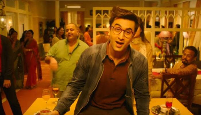 Jagga Jasoos: Ranbir Kapoor and Katrina Kaif in &#039;Khaana Khaake&#039; song is what every partygoer feels like!