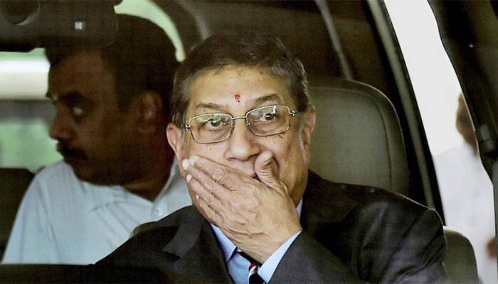 Supreme Court issues notice to N Srinivasan, Niranjan Shah for attending BCCI SGM