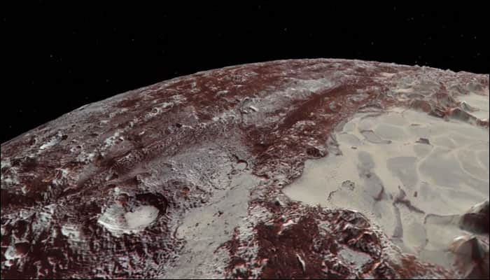 Want to see how flying over Pluto&#039;s icy mountains and plains would look like? Let NASA show you! - Watch