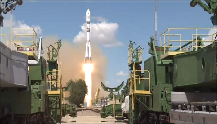 Russia launches 73 satellites into three different orbits via Soyuz 2.1a rocket!