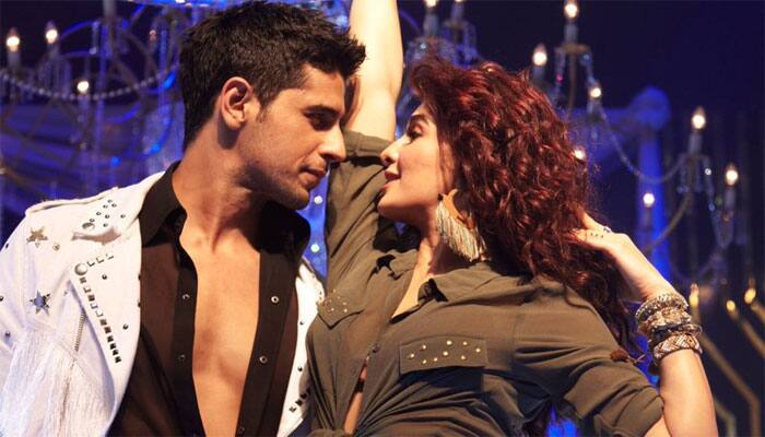 A Gentleman song &#039;Disco Disco&#039;: Sidharth Malhotra-Jacqueline Fernandez sway to new party anthem! WATCH