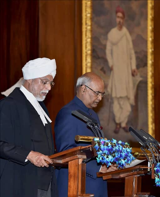 Chief Justice of India, Justice JS Khehar administers oath of office