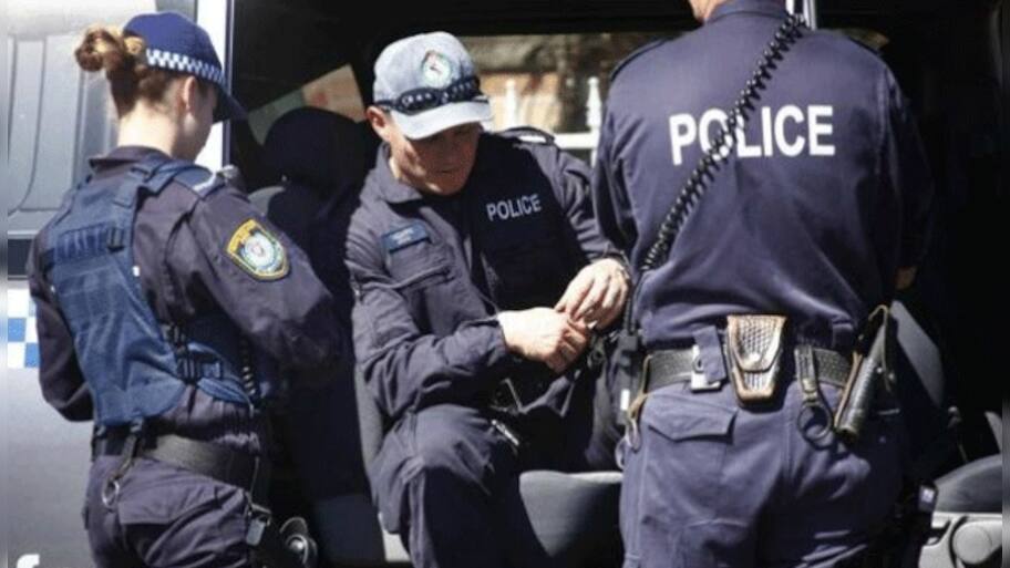 Four arrested in Sydney counter-terror raids | World News | Zee News