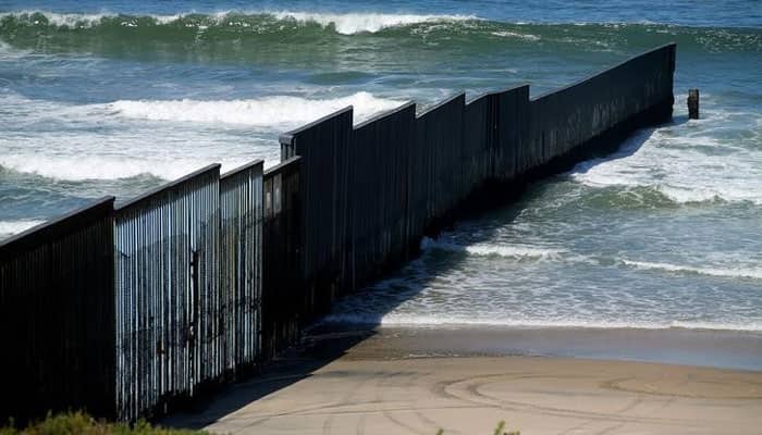US eases environment laws for Mexico border wall near San Diego