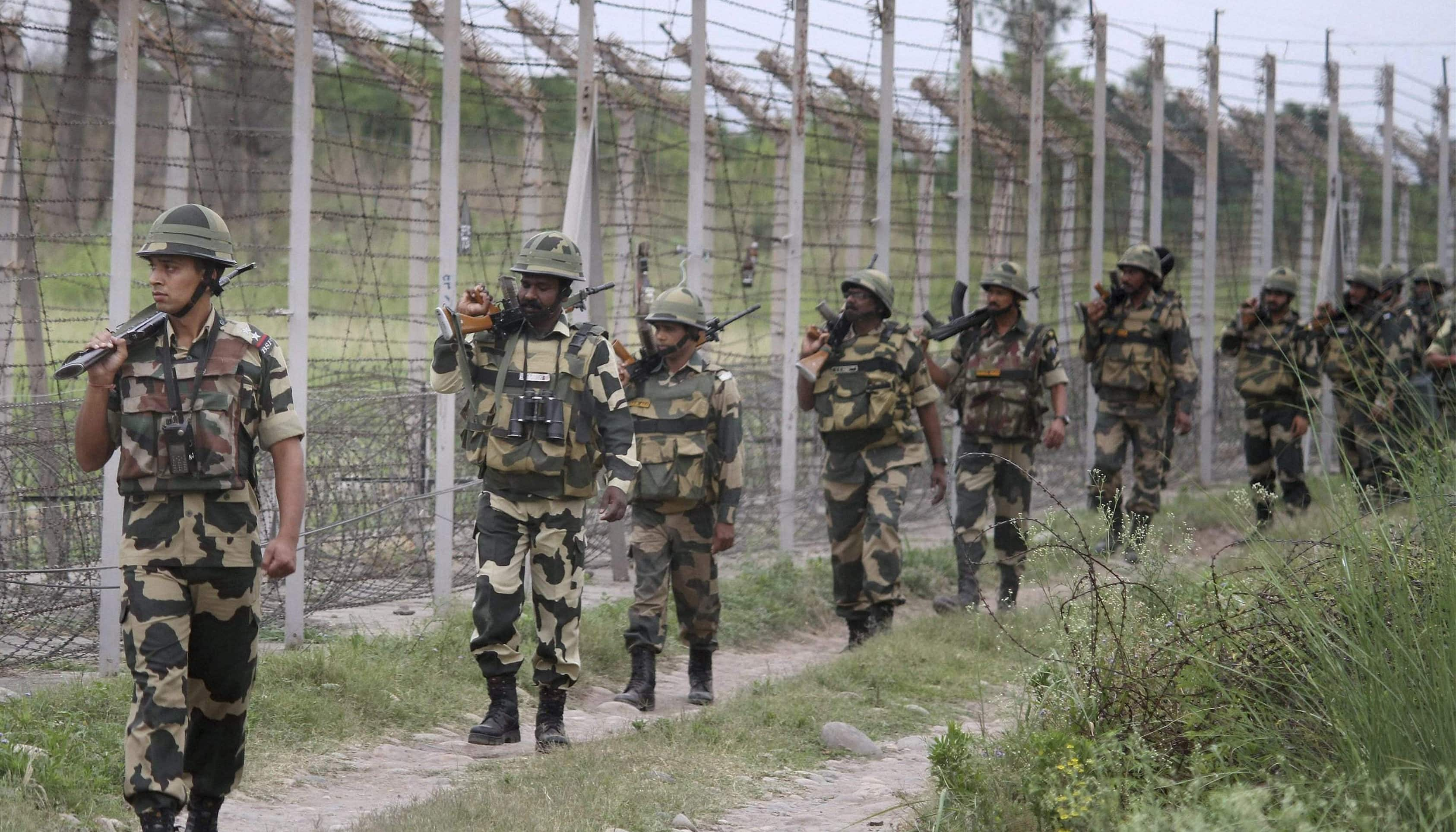 Complete sealing of Indo-Pak border with &#039;smart fence&#039; by March 2018: BSF DG