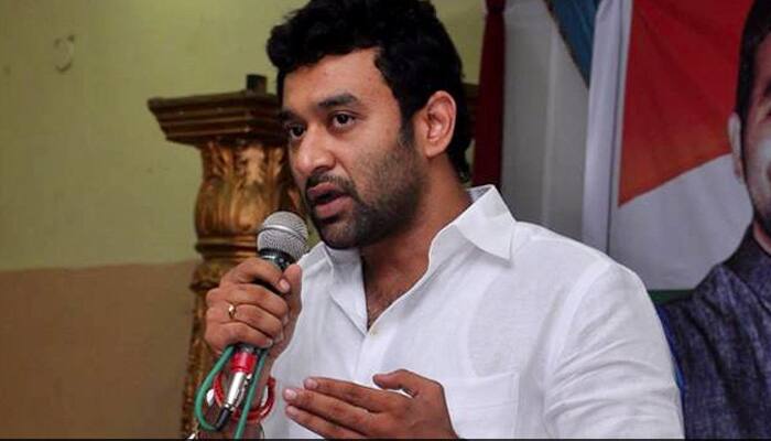 Telangana Congress leader Vikram Goud allegedly paid Rs 50 lakh to some men to shoot at him - Hyderabad Police reveals details