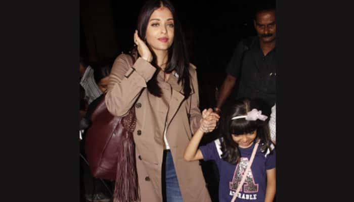 Aishwarya Rai Bachchan hoists the tricolor at IFFM with daughter Aaradhya