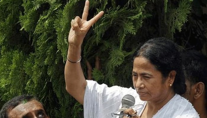 Chief Minister Mamata Banerjee&#039;s Kolkata-bound flight delayed following technical snag