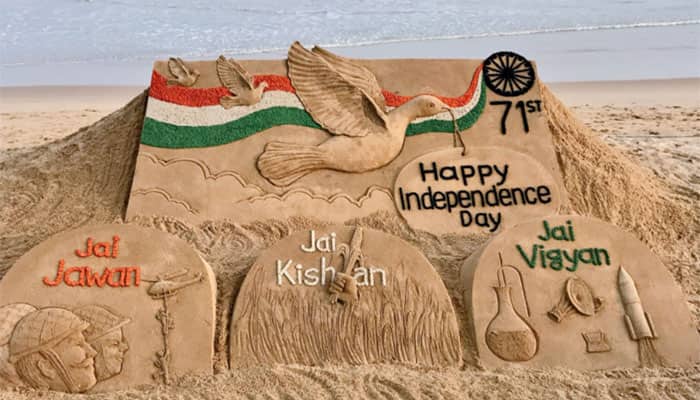 Sudarsan Pattnaik&#039;s &#039;Independence Day&#039; sand art tribute captures the essence of true freedom! 