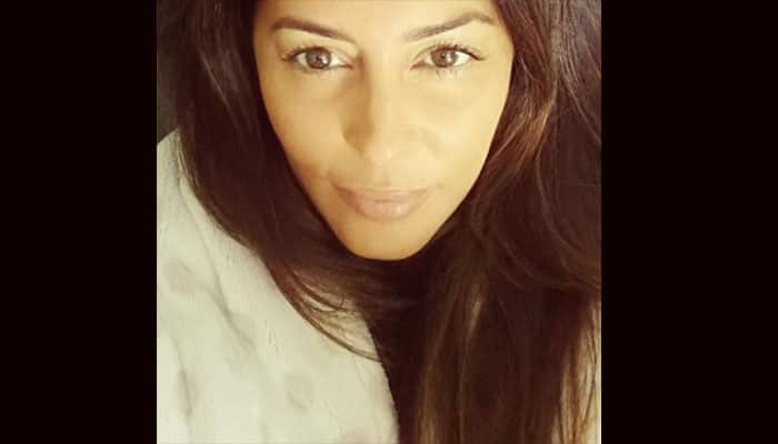 British Actress Laila Rouass  tweets while hiding amidst Barcelona terror attack