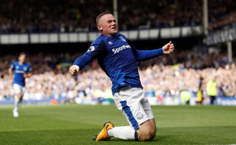 Wayne Rooney marked a phenomenal return to boyhood club