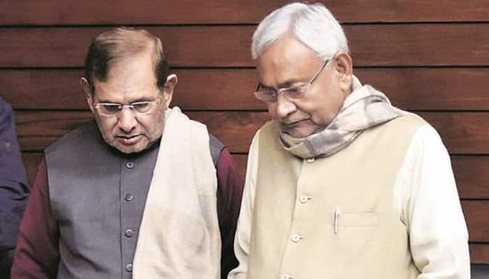 Sharad Yadav to hold meeting parallel to Nitish Kumar&#039;s today, JD(U) split indicated 