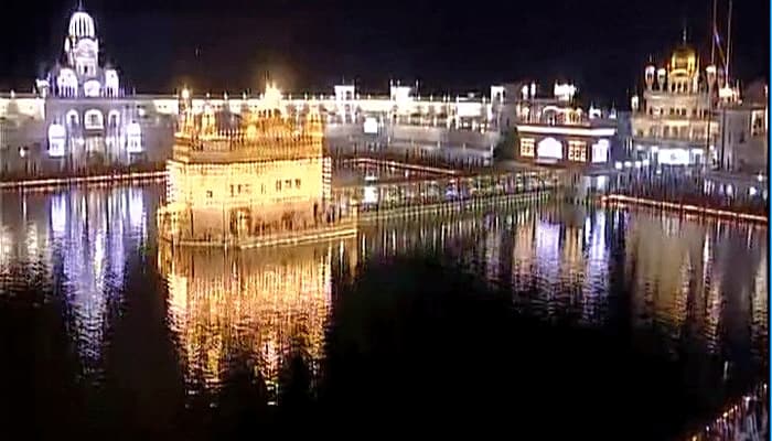 Sikh devotees throng Amritsar&#039;s Golden Temple on &#039;Prakash Parv&#039; - Watch