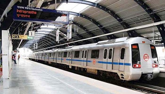 Free WiFi across 50 stations on Delhi Metro&#039;s Blue Line – All you should know
