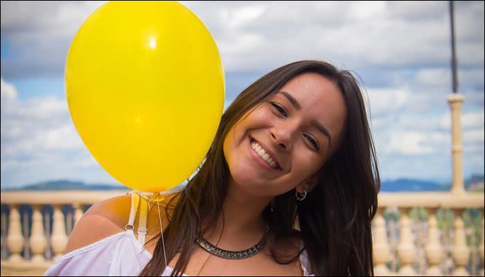 Why rubbing a balloon on your hair makes it stick