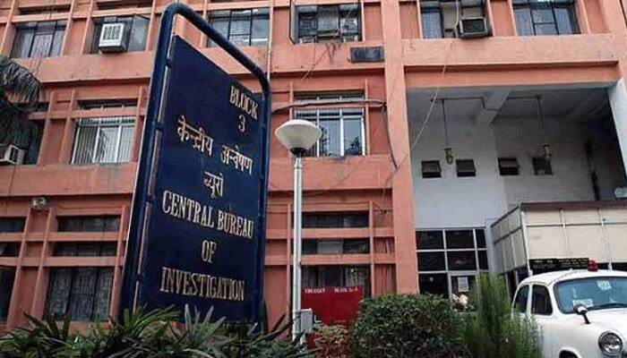 CBI begins probing 18 land deals, including Vadra-linked firm