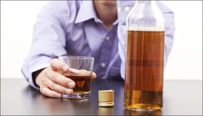 Men, beware! Lack of control over your alcohol consumption could harm you more than women