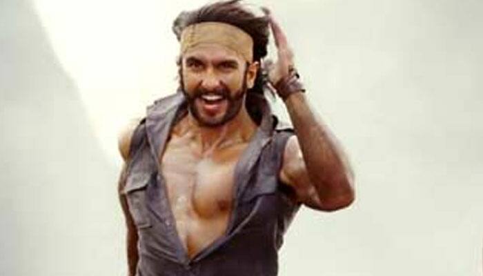Ranveer Singh looks hot as hell in his new avatar