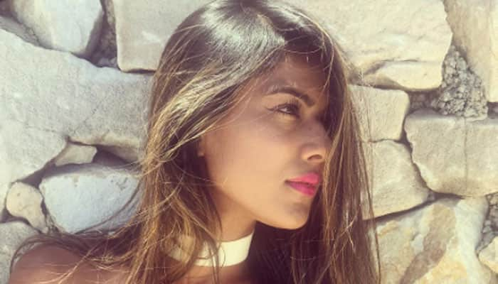 Nia Sharma twerks in Spain - Watch video